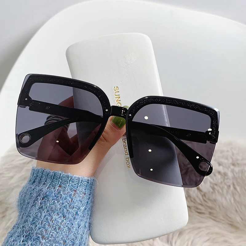 Übergroße Sonnenbrille für Dam – Vintage Fashion Enthusiasts Bewertung und Preis